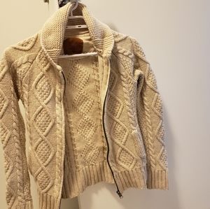 Aritzia TNA Lambswool Sweater, Size small, off white/cream colour
